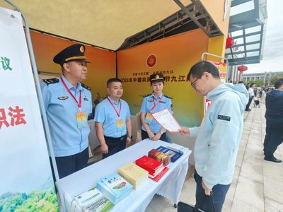普法惠農(nóng)慶豐收，執(zhí)法服務(wù)暖民心——市農(nóng)業(yè)綜合行政執(zhí)法支隊(duì)開(kāi)展2024中國(guó)農(nóng)民豐收節(jié)普法宣傳活動(dòng)